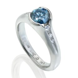 Blue Danielle wht 800