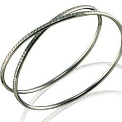 Double Loop Channel Brac wht 800