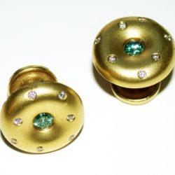 Doughnut Cufflinks wht 800