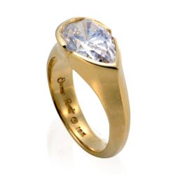 Pear-Tulip-yellowGold wht 800