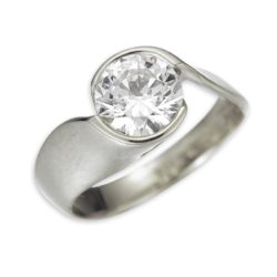 SwirlRingPlatinum wht 800