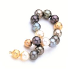 TahitianPearlBracelet wht 800